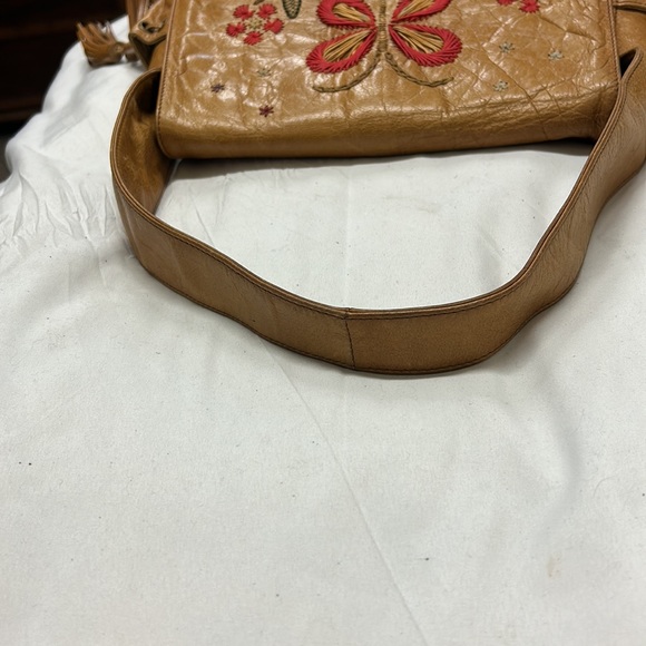 Francesco Biasia embroidered hobo bag - Picture 8 of 8